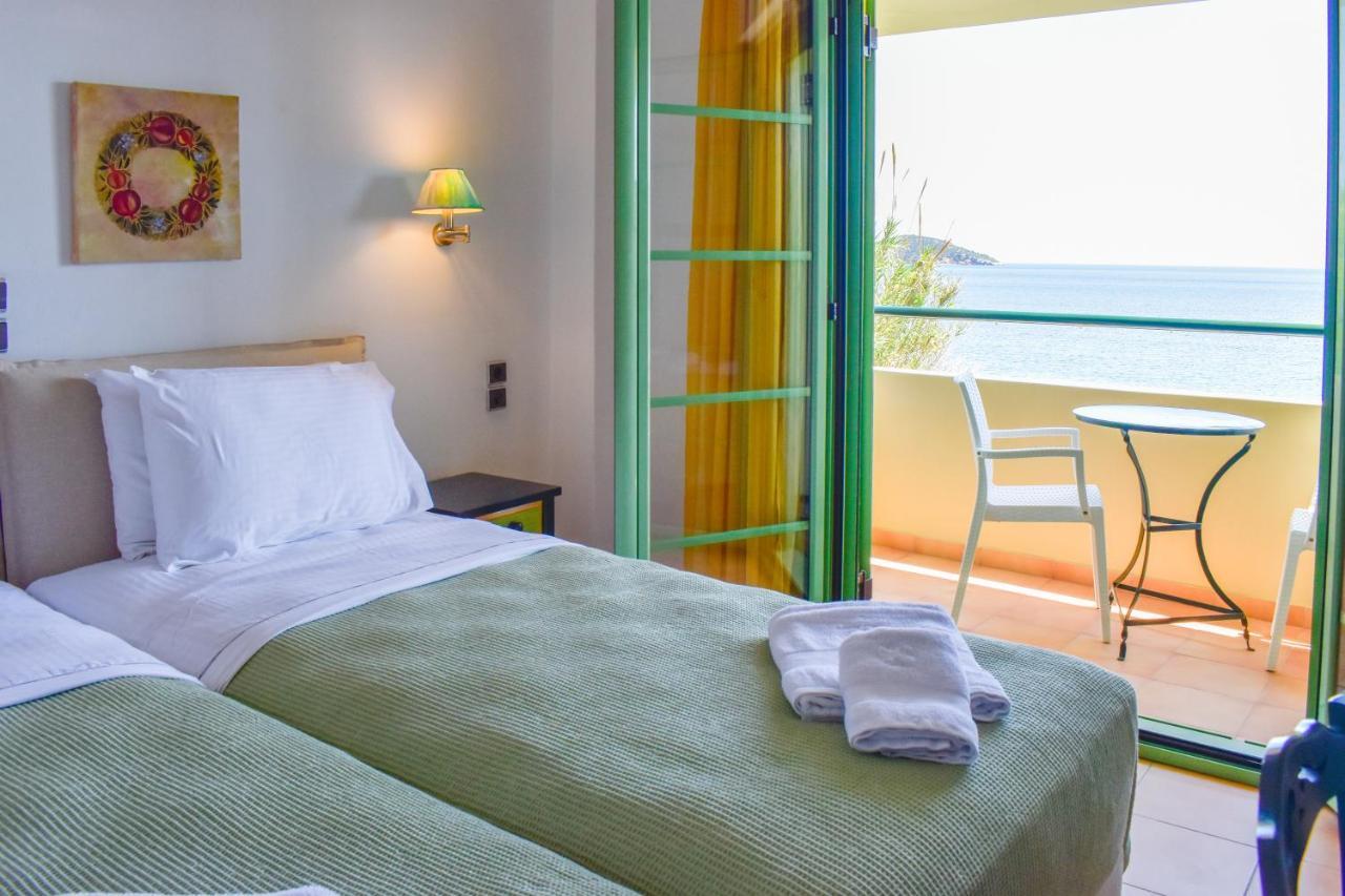 Hotel Dafni Szkiáthosz Kültér fotó