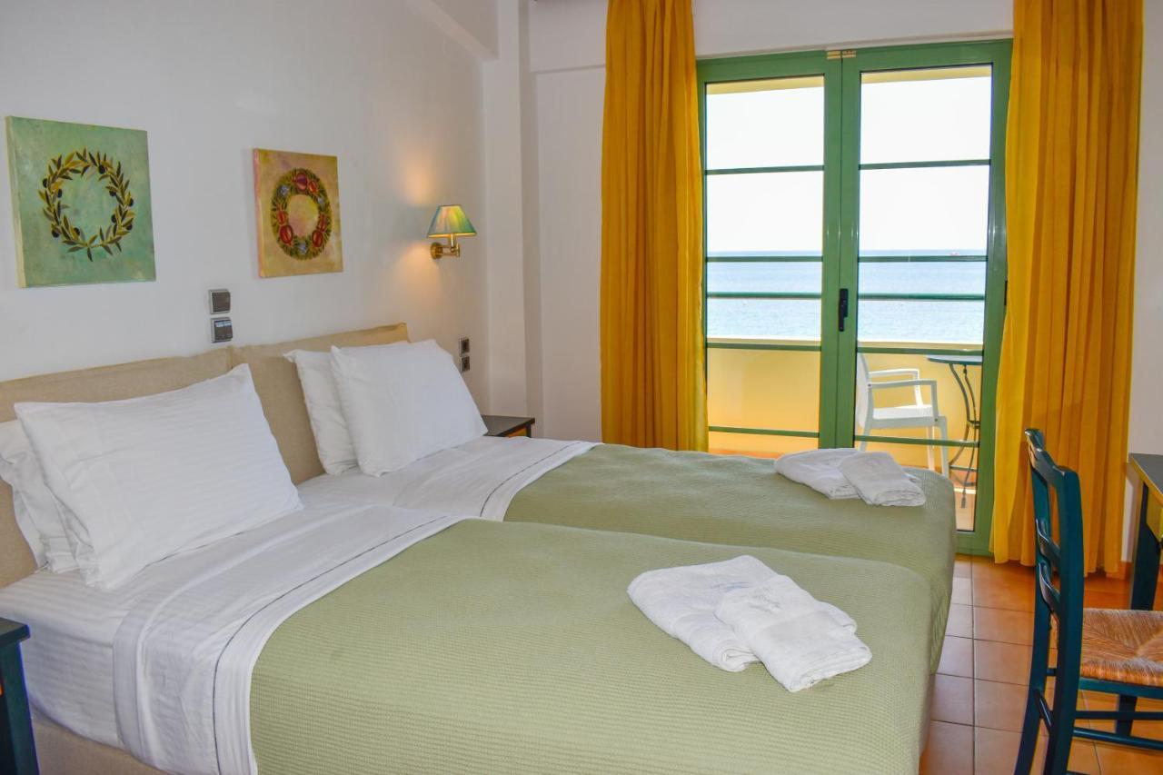Hotel Dafni Szkiáthosz Kültér fotó