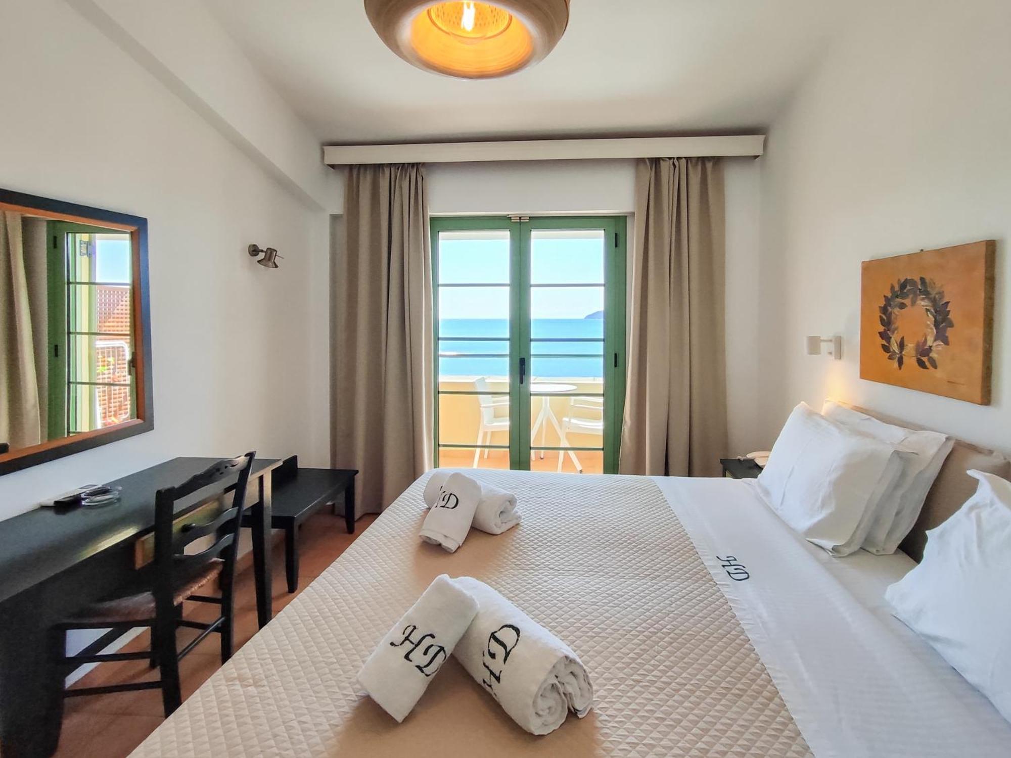 Hotel Dafni Szkiáthosz Kültér fotó